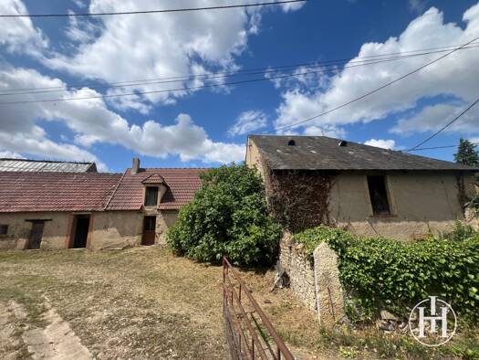 Autres à vendre 24 000 € Ainay-le-Vieil 18200