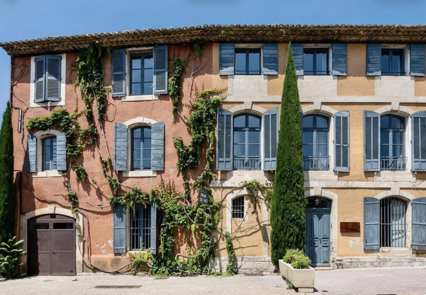 Maison 12 pièces 450 m² · à Beaumettes · 450 m² · 1 995 000 €