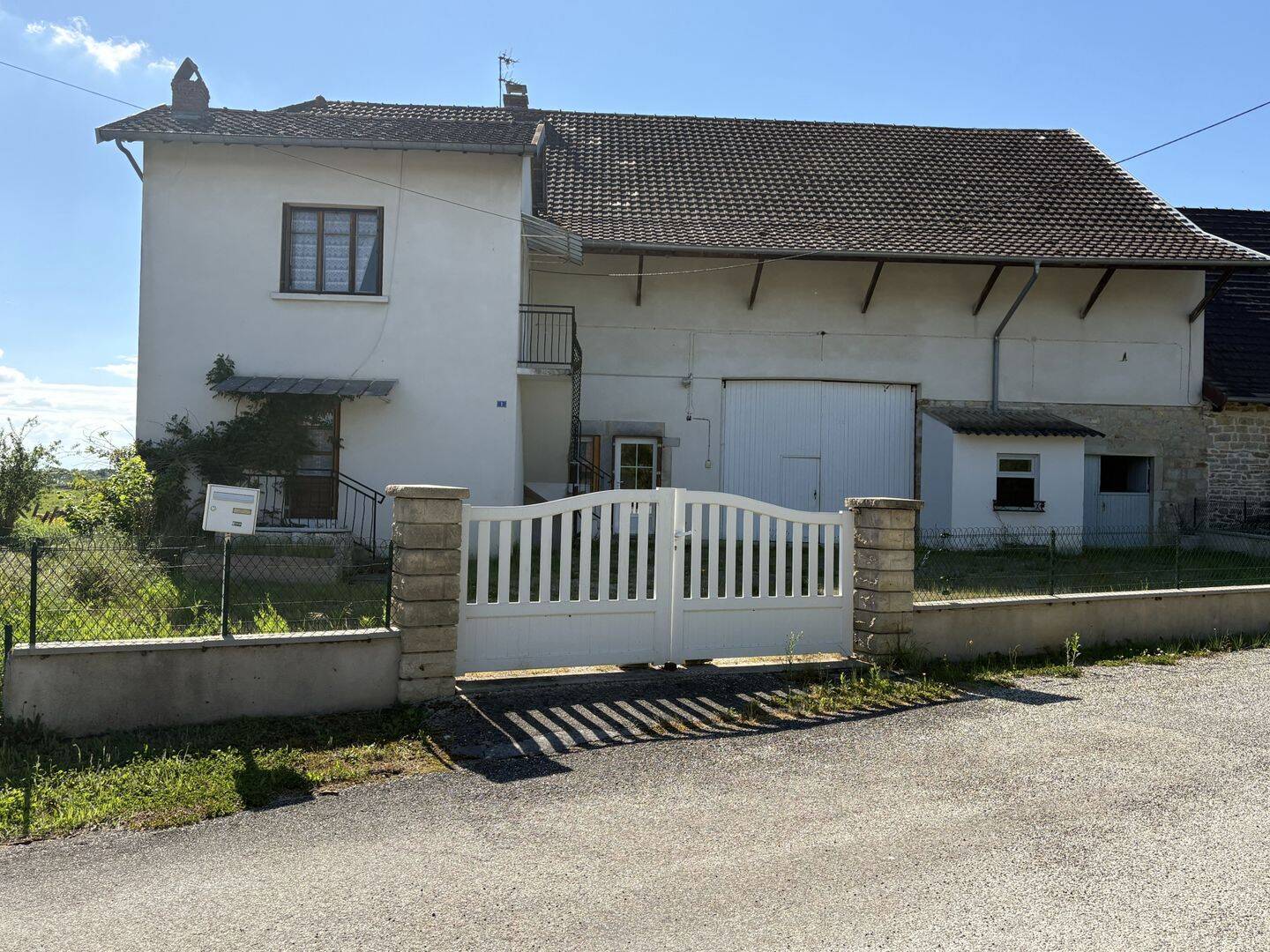 Maison 4 pièces 132 m² · à Champrougier · 131,7 m² · 169 000 €