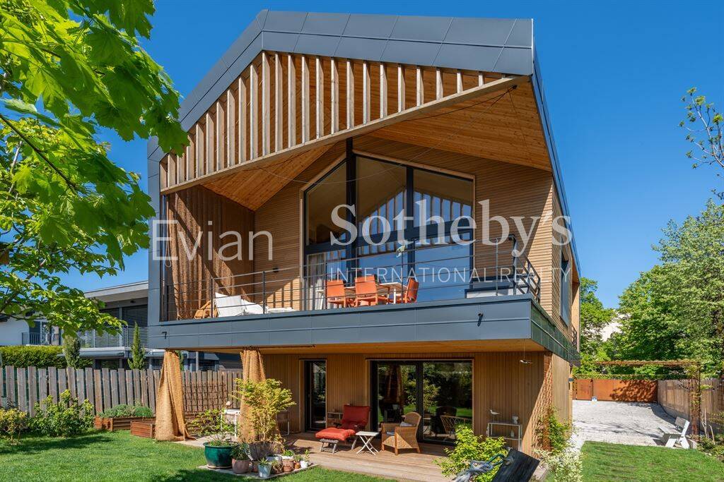 Maison 9 pièces 225 m² · à Thonon-les-Bains · 225 m² · 1 095 000 €