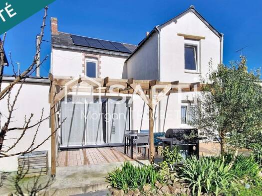 Maison à vendre 249 000 € 8 pièces 5 chambres 164 m² 401 m² de terrain Blain 44130