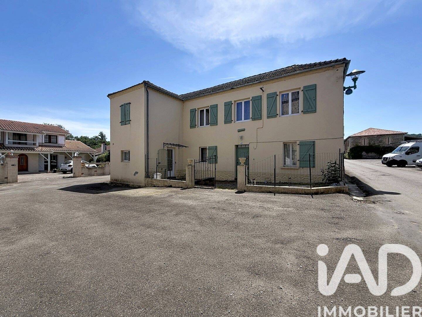 Maison 5 pièces 142 m² · à Arboucave · 142 m² · 122 500 €