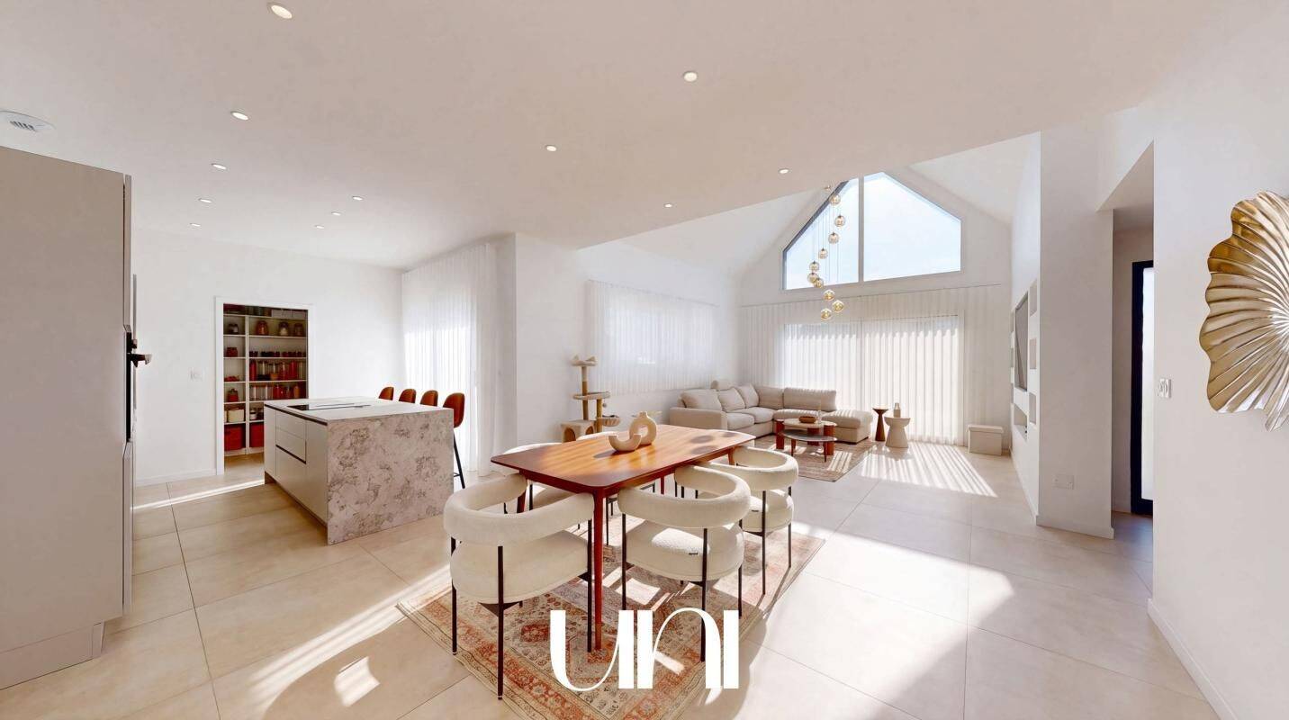 Maison 5 pièces 135 m² · à Saint-Sylvain · 135 m² · 349 900 €