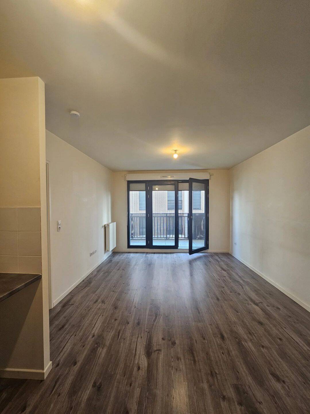 Appartement 2 pièces 43 m² · à Villejuif · 42,6 m² · 1 084 €/mois