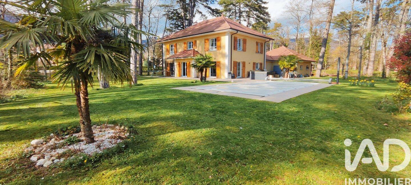 Maison 8 pièces 259 m² · à Gex · 259 m² · 1 295 000 €