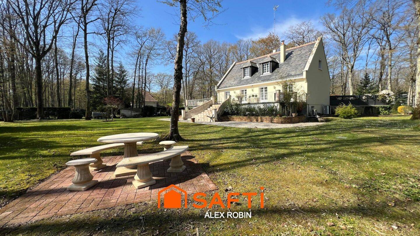 Maison 6 pièces 174 m² · à Veigné · 174 m² · 539 900 €