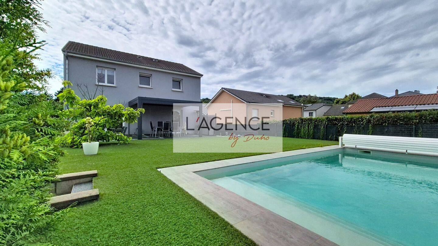Maison 6 pièces 144 m² · à Vitry-sur-Orne · 144 m² · 520 000 €