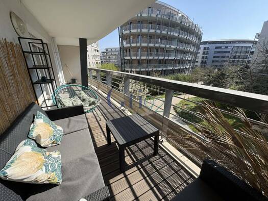 Appartement à louer 1 390 € 2 pièces 1 chambre 49,8 m² 2ème étage Issy-les-Moulineaux 92130