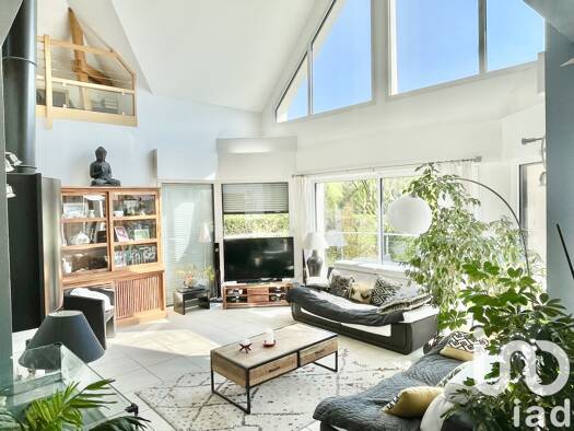 Maison à vendre 415 000 € 7 pièces 4 chambres 212 m² 2 579 m² de terrain Dallon 02680