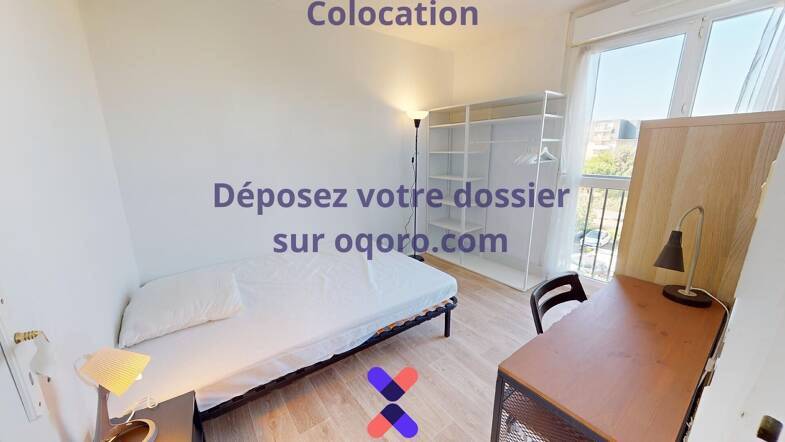 Appartement à louer 450 € 5 pièces 4 chambres 77 m² 3ème étage Palmer Cenon 33150
