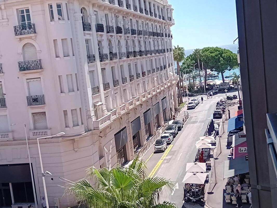 Appartement 1 pièce 31 m² · à Cannes · 31 m² · 499 000 €