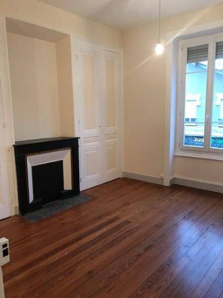 Appartement 2 pièces 54 m² · à Oullins · 54 m² · 708 €/mois