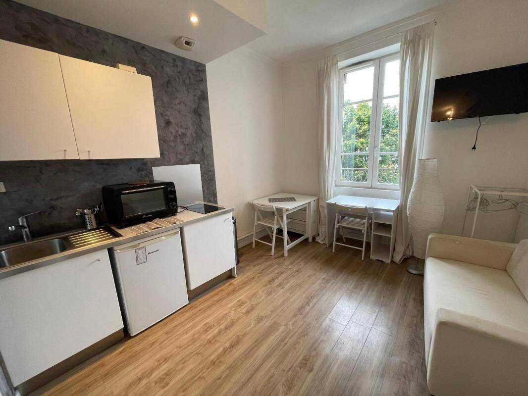 Appartement 1 pièce 14 m² · à Lyon 7ème Arrondissement · 14 m² · 573 €/mois