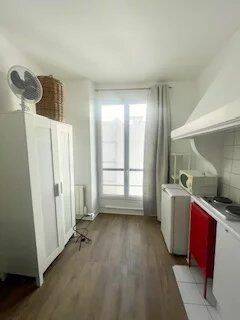 Appartement 1 pièce 14 m² · à Paris 9ème Arrondissement · 13,5 m² · 720 €/mois
