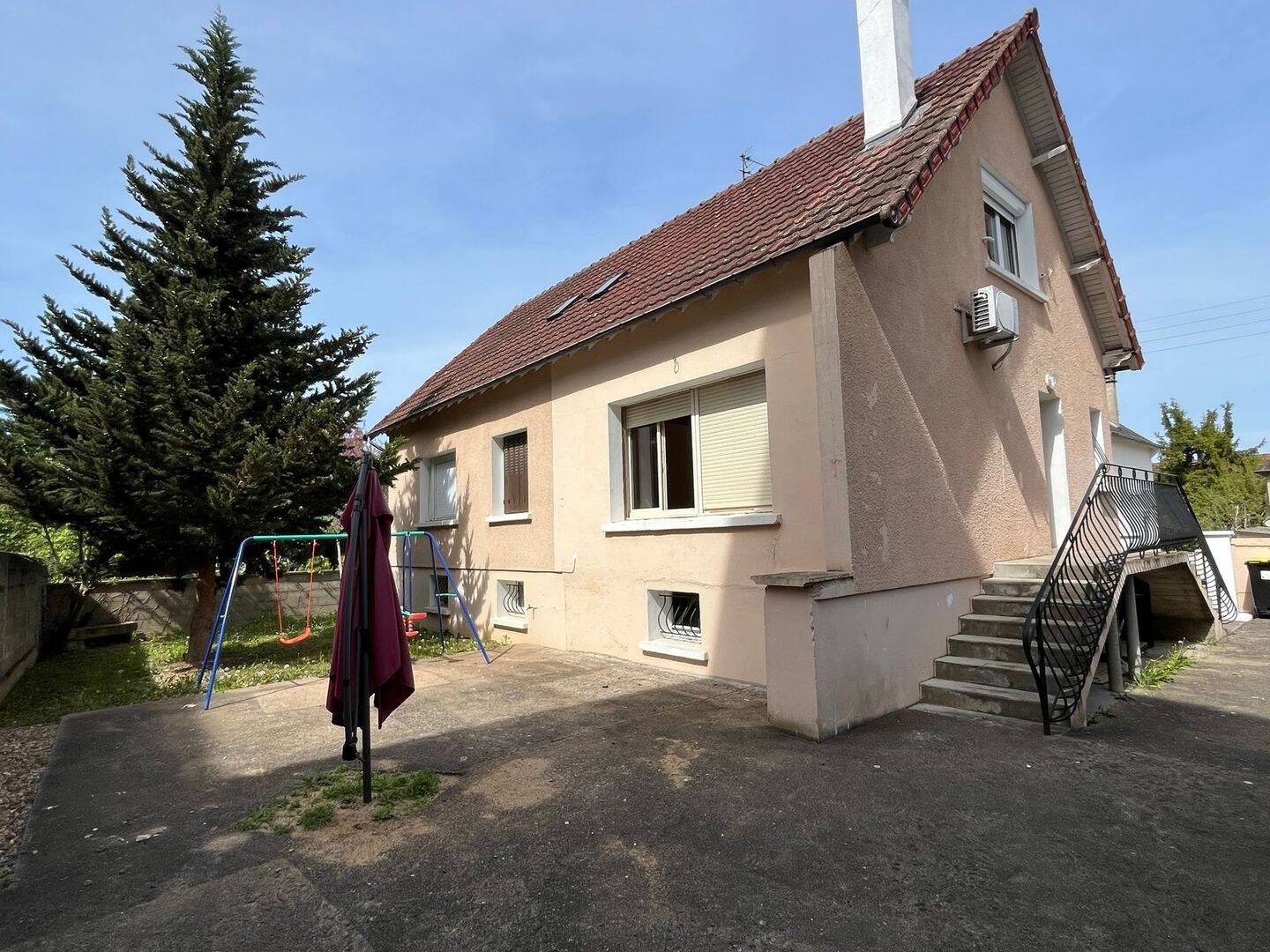 Maison 4 pièces 102 m² · à Bourges · 102 m² · 168 800 €