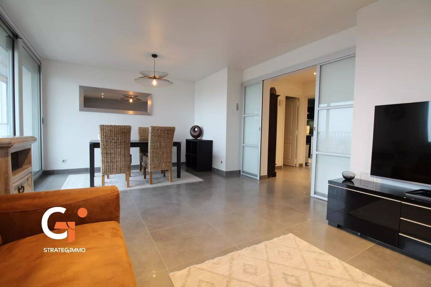 Appartement 4 pièces 77 m² · à Mont-Saint-Aignan · 77 m² · 950 €