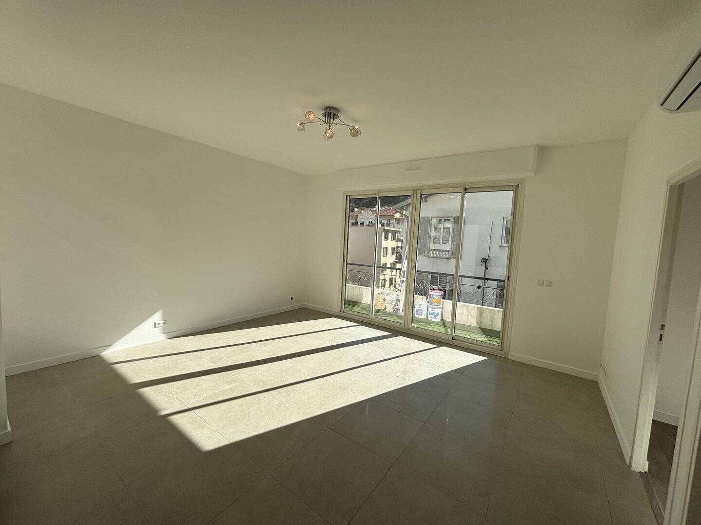 Appartement 3 pièces 59 m² · à Nice · 59 m² · 1 450 €/mois