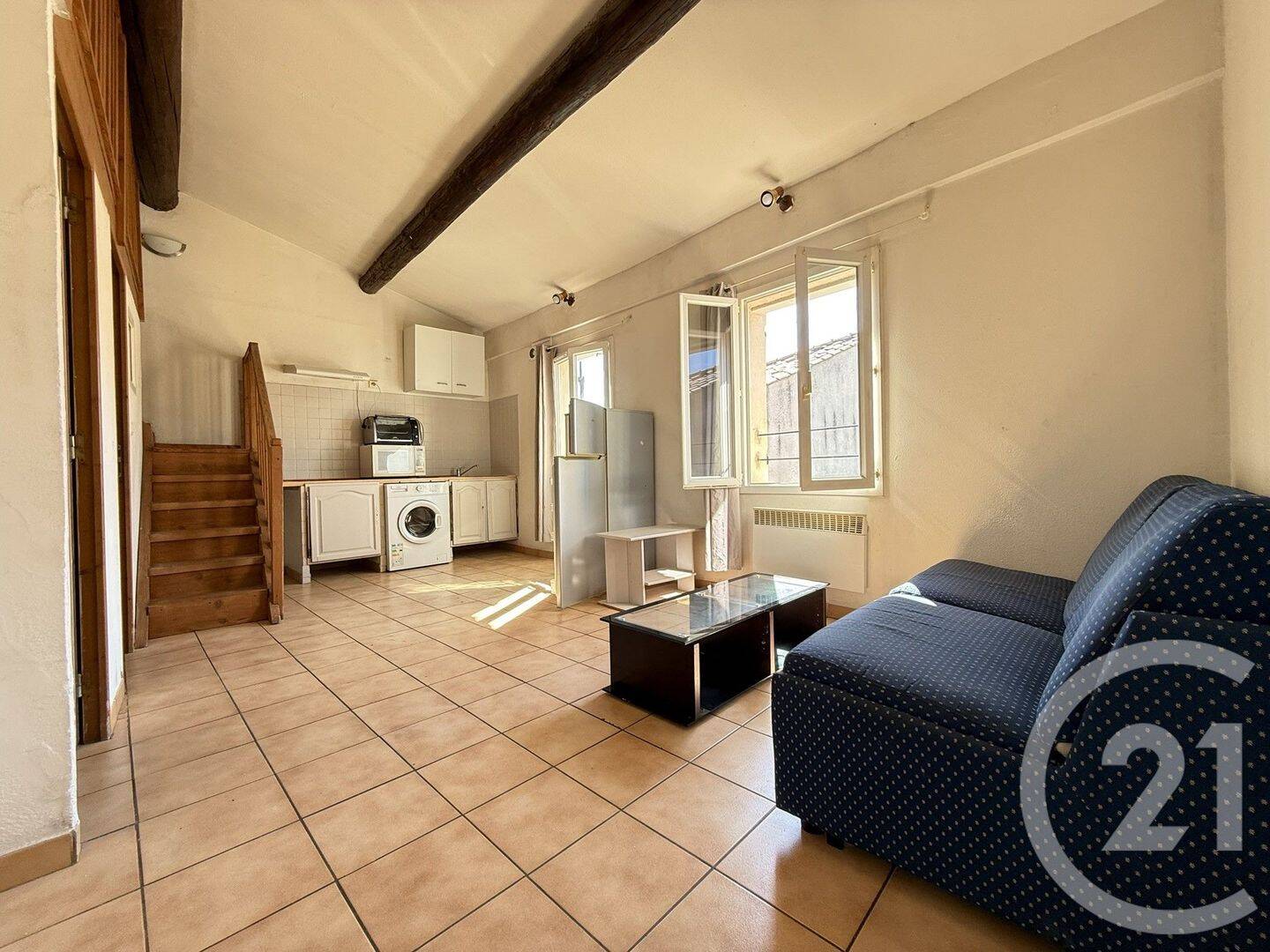 Appartement 1 pièce 27 m² · à Istres · 27,4 m² · 530 €/mois