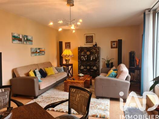 Appartement à vendre 195 000 € 5 pièces 4 chambres 115 m² Étage 3/6 Dufau-Tourasse Pau 64000