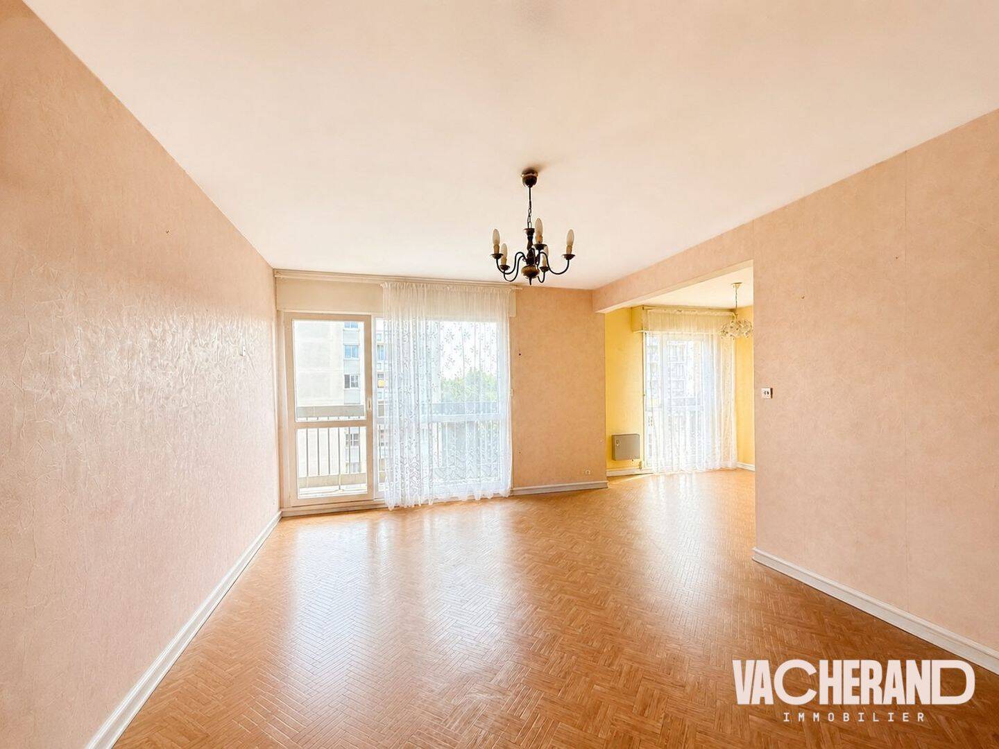 Appartement 3 pièces 81 m² · à La Madeleine · 81,4 m² · 210 000 €