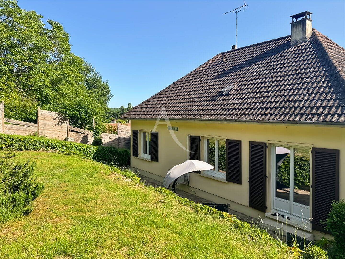 Maison 6 pièces 125 m² · à Dourdan · 125,5 m² · 299 000 €