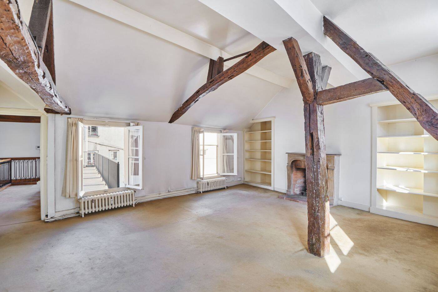 Appartement 3 pièces 77 m² · à Paris 6ème Arrondissement · 76,5 m² · 1 500 000 €