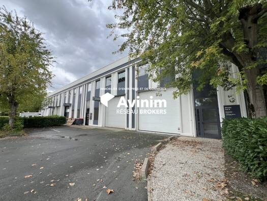 Espace bureau à louer 834 € 61 m² de bureaux La Roche Villebon-sur-Yvette 91140