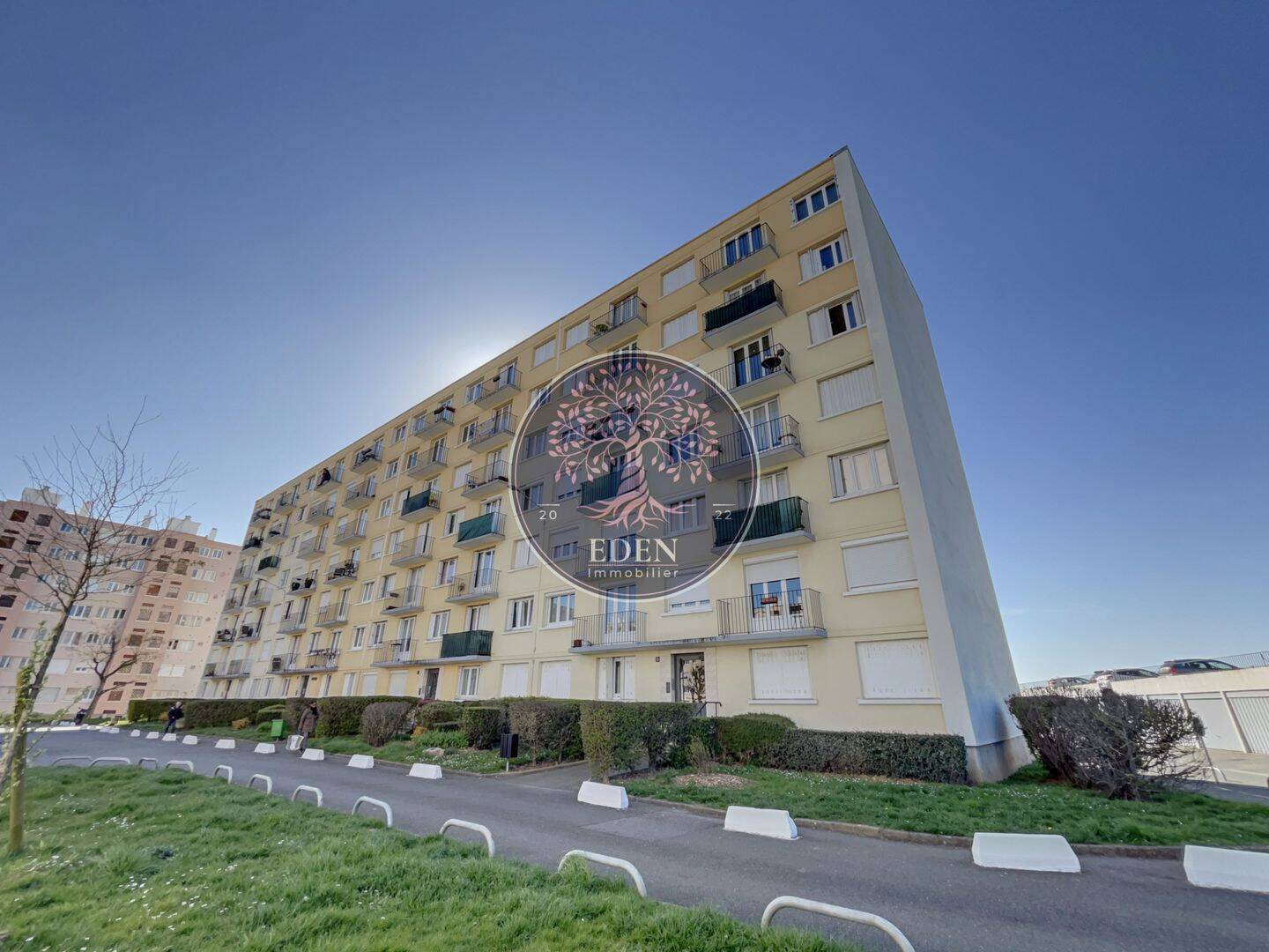 Appartement 4 pièces 67 m² · à Dreux · 67 m² · 76 500 €