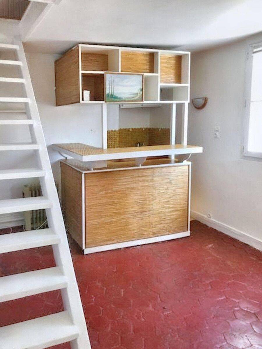 Appartement 2 pièces 30 m² · à Versailles · 30 m² · 850 €
