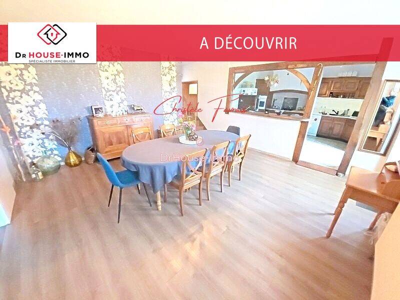 Maison 6 pièces 139 m² · à Saint-Georges-de-Reintembault · 139 m² · 249 500 €