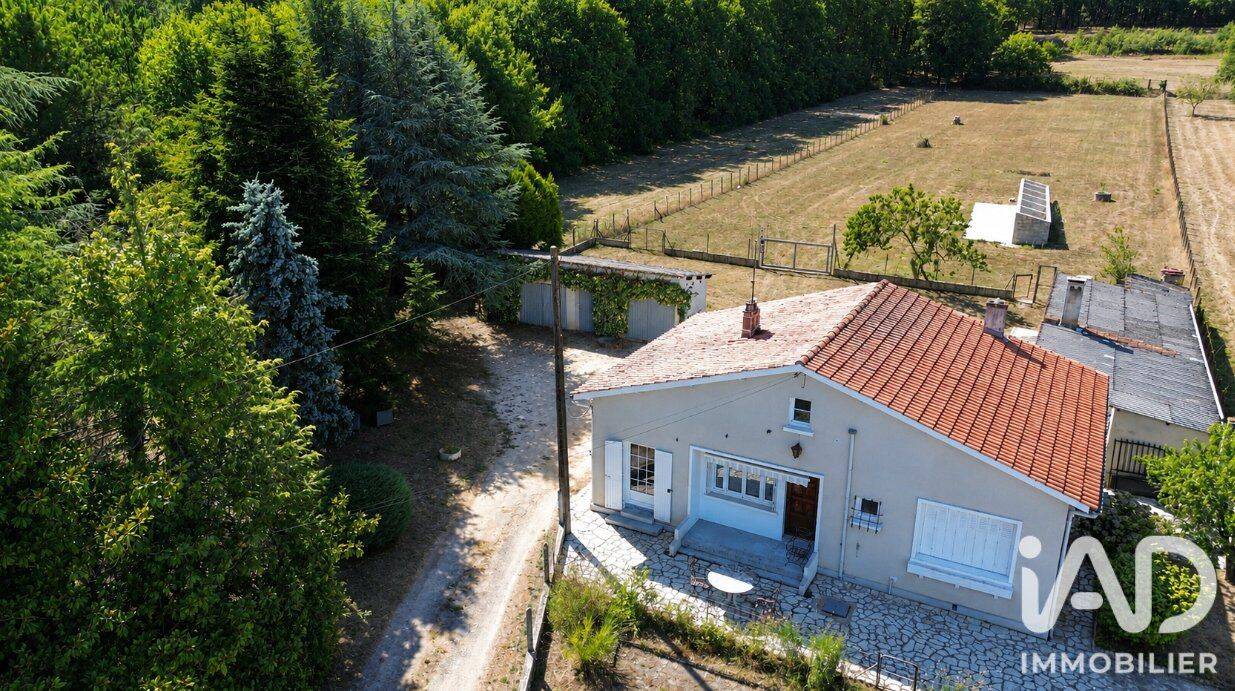 Maison 4 pièces 90 m² · à Saint-Aigulin · 90 m² · 159 900 €