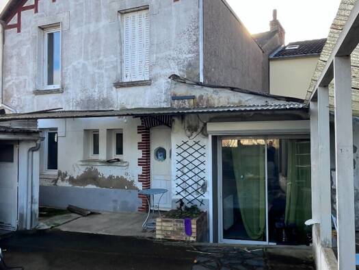 Maison à vendre 116 290 € 4 pièces 2 chambres 45 m² 35 m² de terrain Ouest Beaupréau-en-Mauges 49600