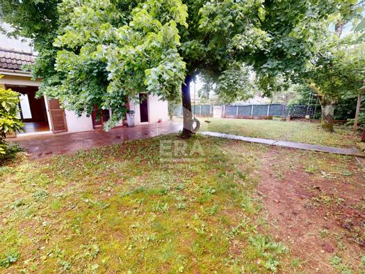Maison à vendre 185 000 € 5 pièces 4 chambres 102,2 m² 415 m² de terrain Les Perouses-Triangle d'Activité Ambérieu-en-Bugey 01500