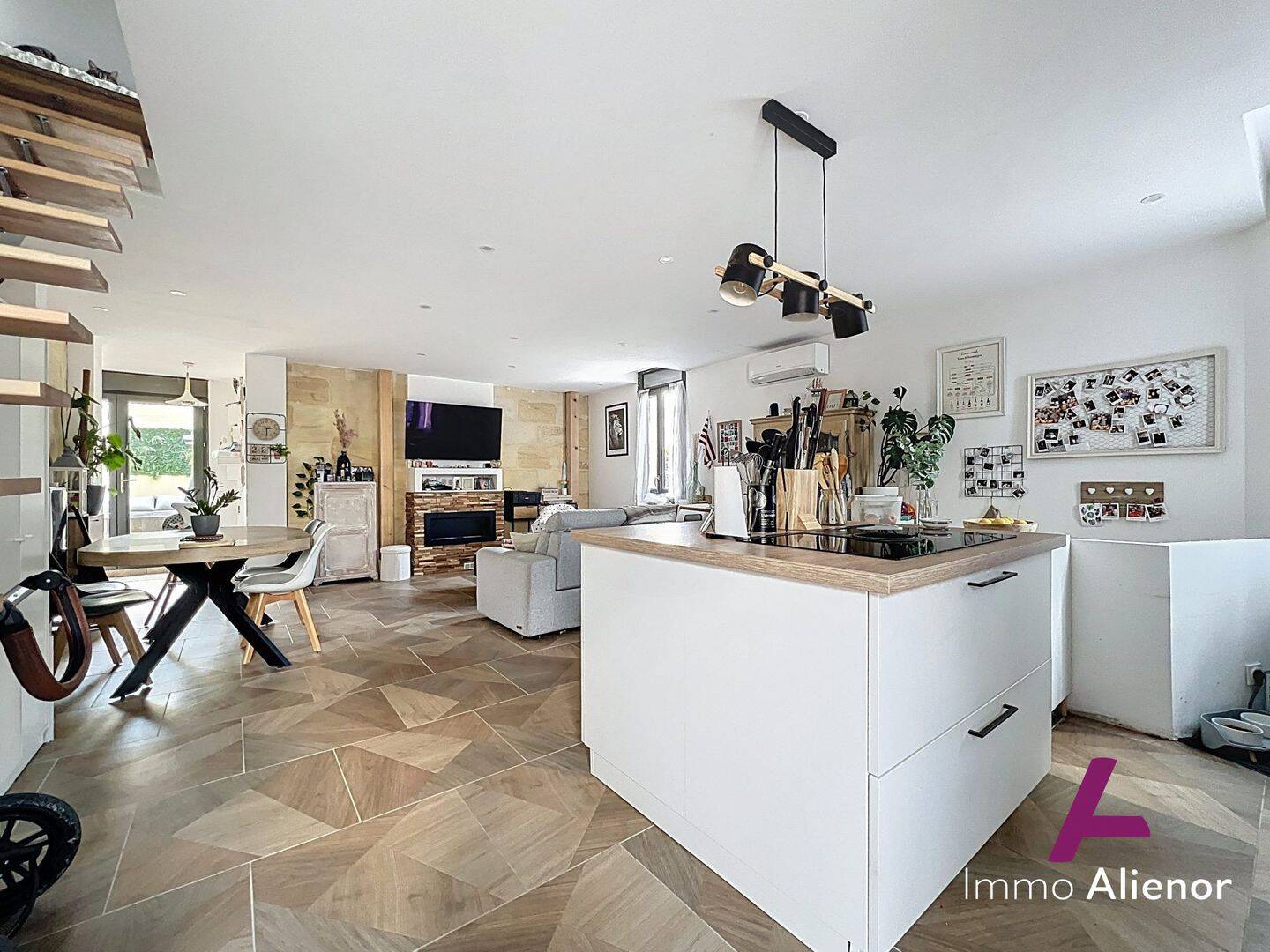 Maison 4 pièces 105 m² · à Bègles · 105 m² · 379 900 €