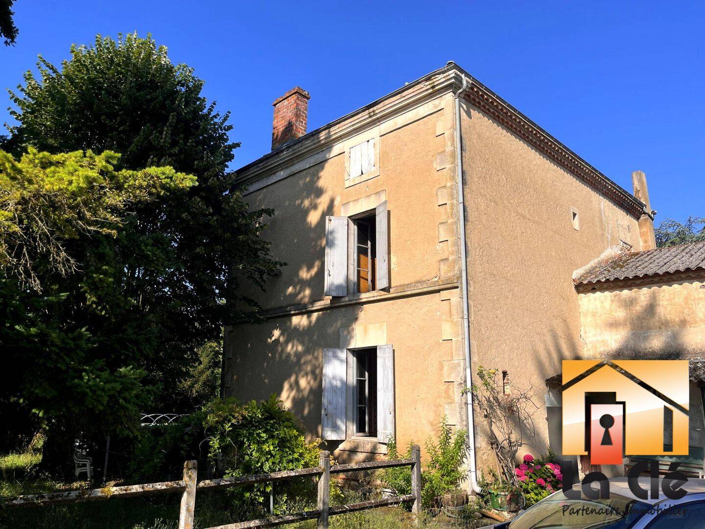Maison 7 pièces 200 m² · à Colayrac-Saint-Cirq · 200 m² · 233 200 €