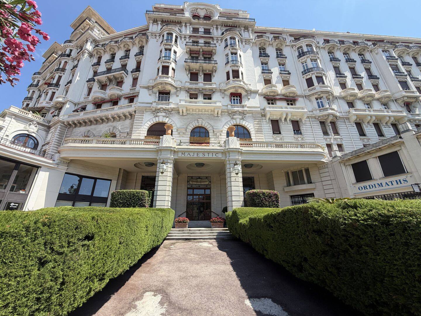 Appartement 5 pièces 267 m² · à Nice · 266,8 m² · 1 570 000 €