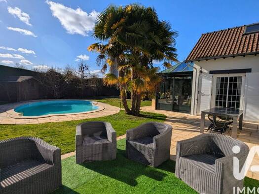 Maison à vendre 549 000 € 8 pièces 7 chambres 191 m² 1 053 m² de terrain Boullay-les-Troux 91470