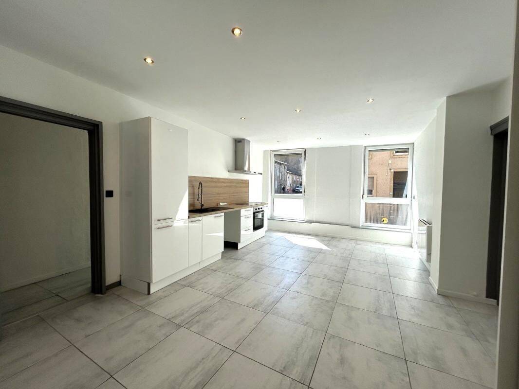 Appartement 3 pièces 81 m² · à Hayange · 81 m² · 695 €