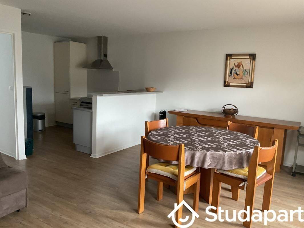 Appartement 1 pièce 55 m² · à Bordeaux · 55 m² · 900 €