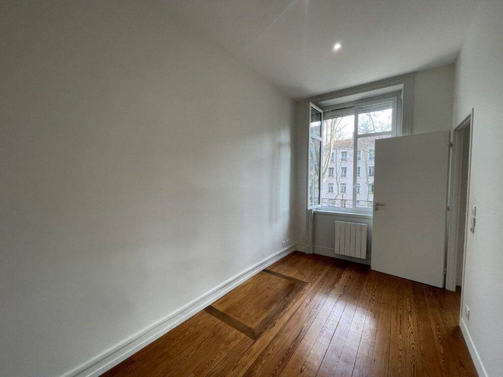 Appartement 2 pièces 58 m² · à Lyon 4ème Arrondissement · 58 m² · 985 €/mois