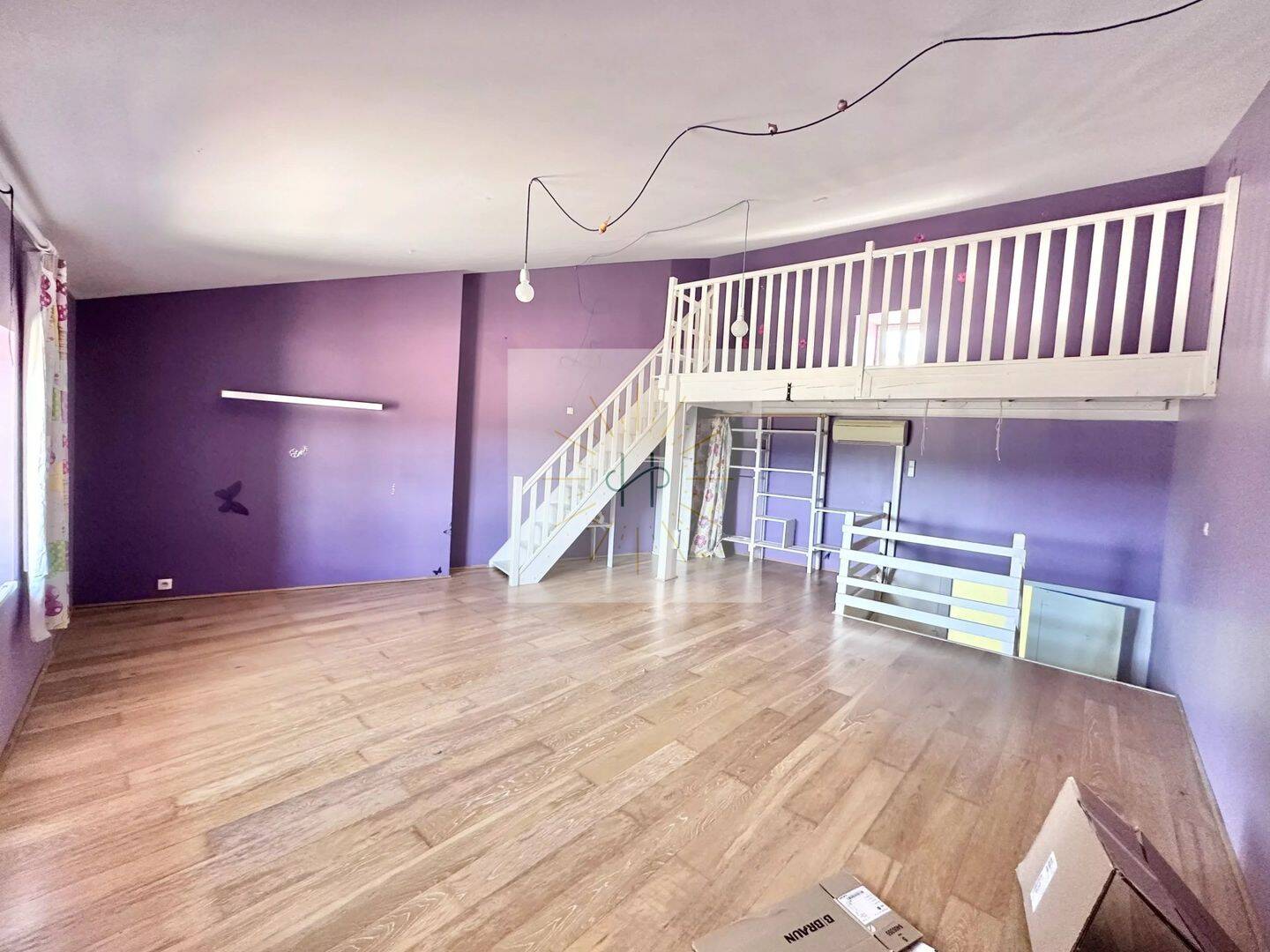 Maison 9 pièces 160 m² · à Malataverne · 160 m² · 119 000 €