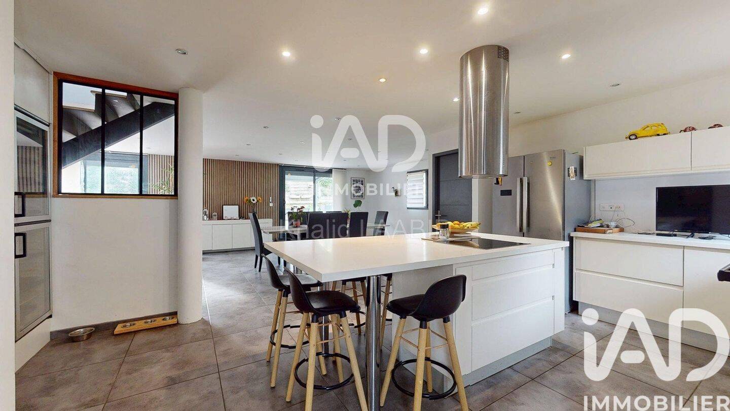 Maison 7 pièces 224 m² · à Fronton · 224 m² · 471 000 €