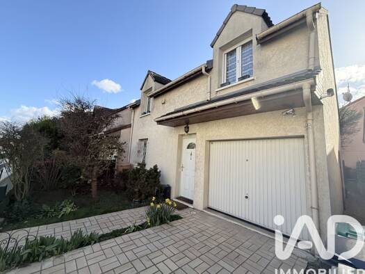 Maison à vendre 339 000 € 6 pièces 4 chambres 98 m² 190 m² de terrain Butte Pinson Saint-Denis 93380