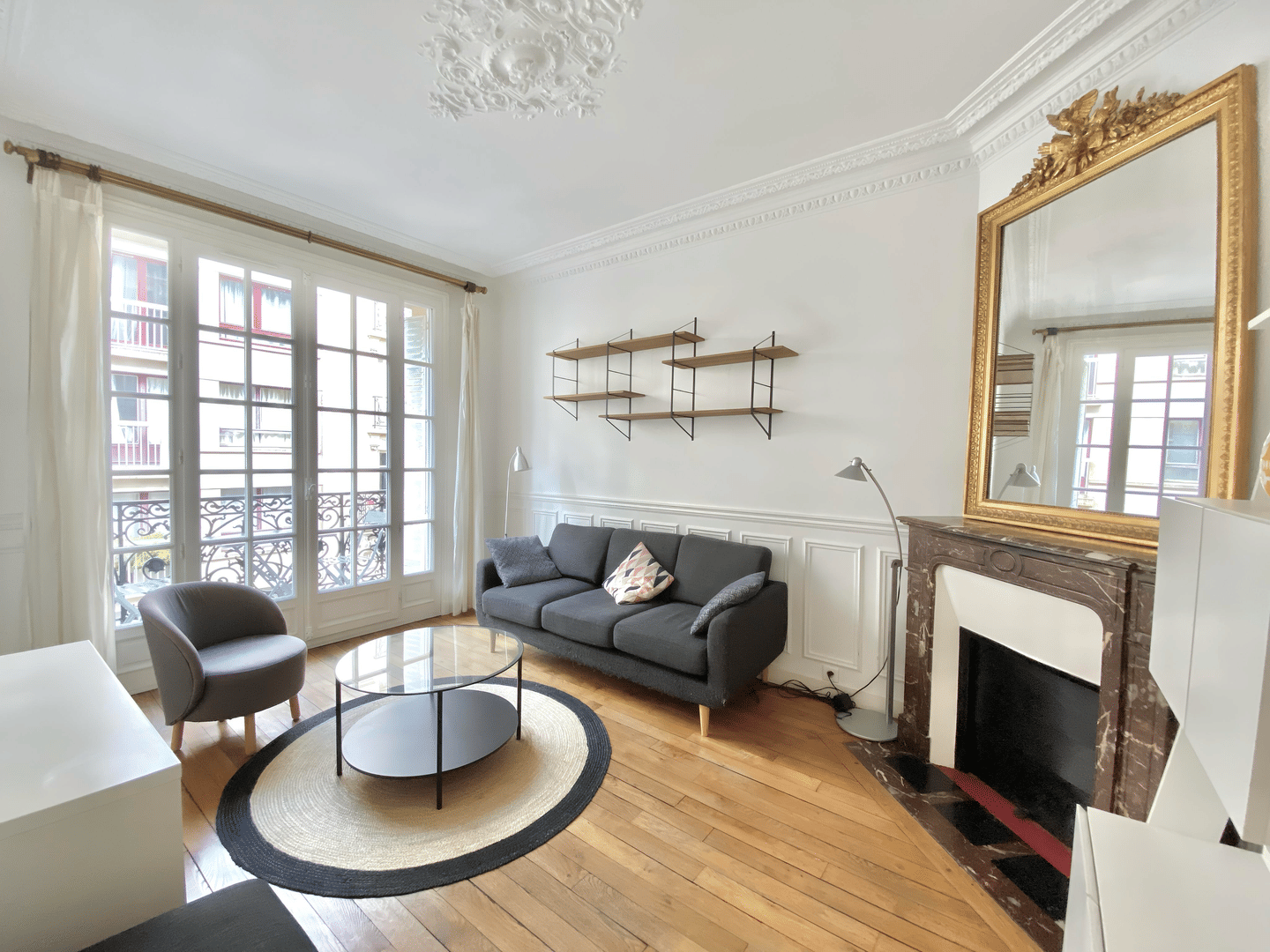 Appartement 3 pièces 53 m² · à Paris 18ème Arrondissement · 52,5 m² · 1 995 €