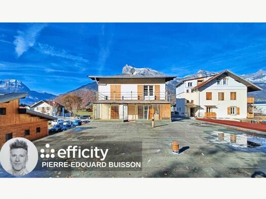 Immeuble à vendre 895 000 € 671 m² Domancy 74700