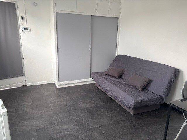 Appartement 1 pièce 17 m² · à Amiens · 17 m² · 400 €