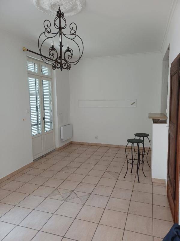 Appartement 1 pièce 25 m² · à Dijon · 25 m² · 480 €