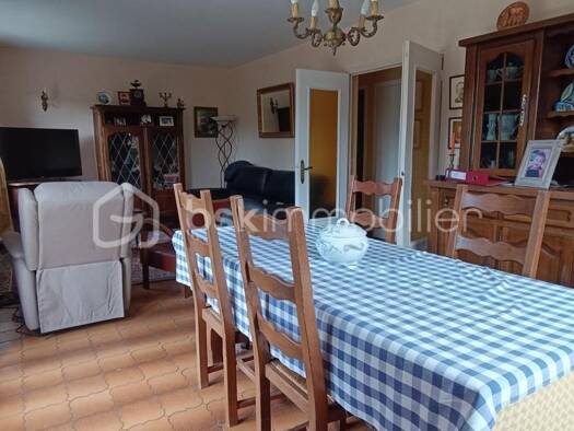 Maison à vendre 325 000 € 8 pièces 6 chambres 130 m² Le Châtelet-en-Brie 77820