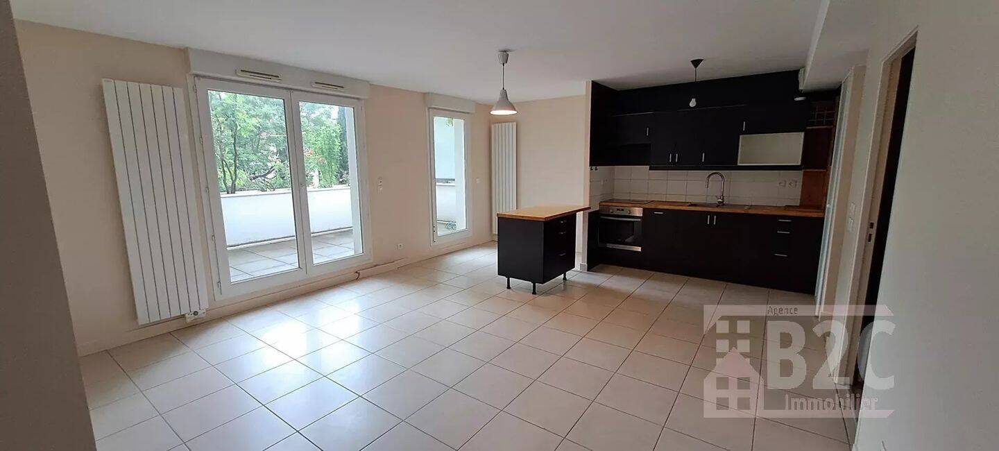 T3 + Terrasse avec Garage — 2