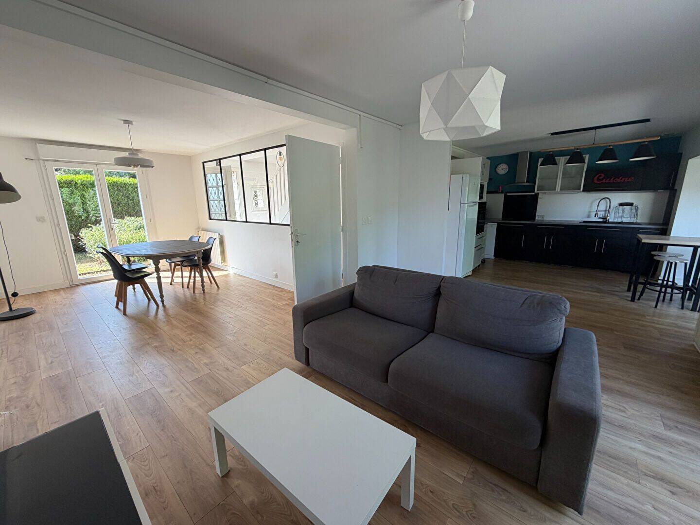 Maison 6 pièces 129 m² · à Saint Nazaire · 129 m² · 1 300 €